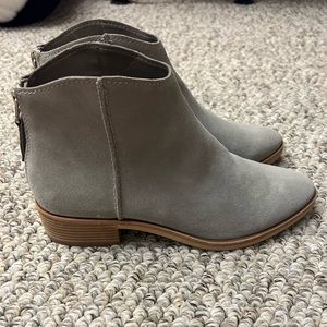 dolce vita grey booties $85 NEVER WORN